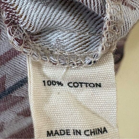 Guilded Intent Aztec Top - Picture 4 of 4